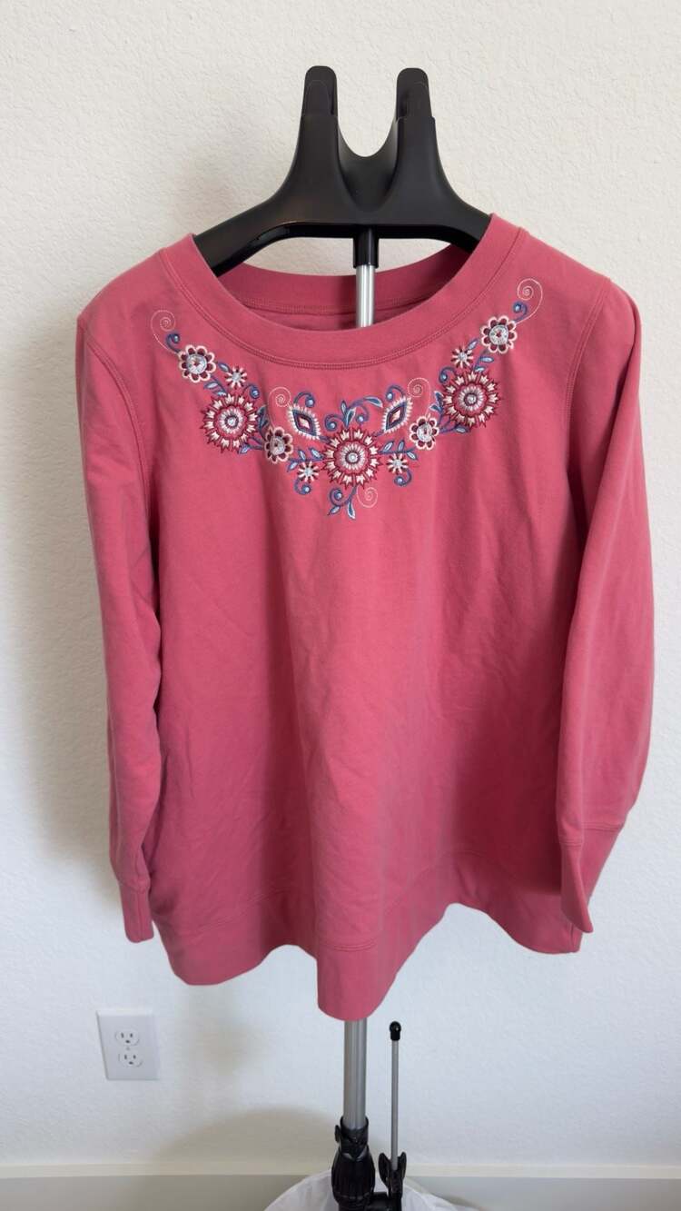 Woman Within Embroidered Sweatshirt Size 22/24 1X Pink Floral